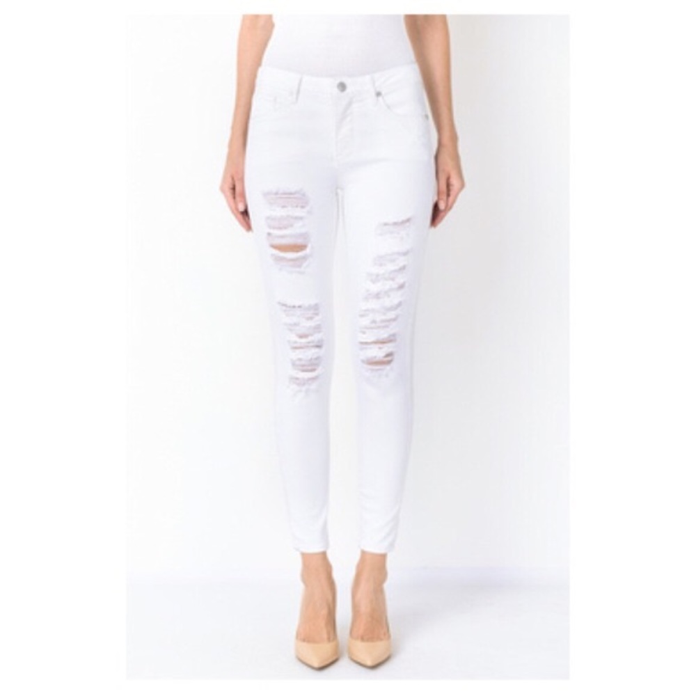 *HOST PICK* JUST BLACK White Ripped Jeans